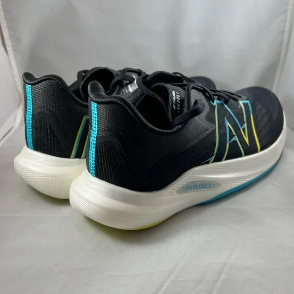 NWT New Balance FuelCell Rebel v2 - Men's size 12 - Picture 3 of 14